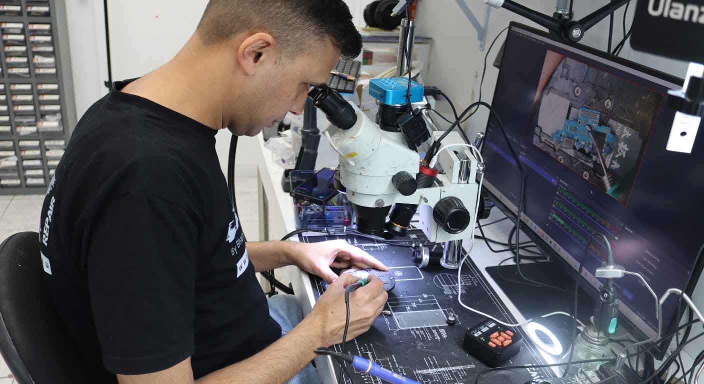 Mobile Repairing Course for Beginners: Start a Career in the Growing Repair Industry